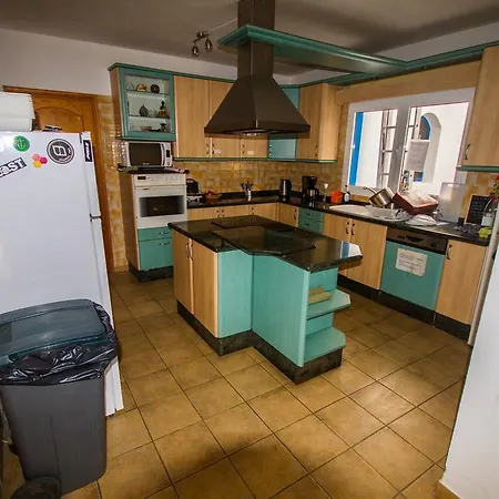 Konukevi Surfhouse *