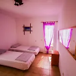 بيت ضيافة Surfhouse *